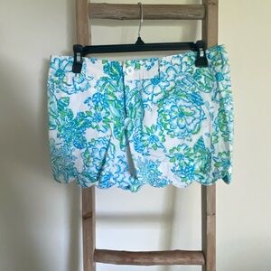 Lilly Pulitzer scalloped short